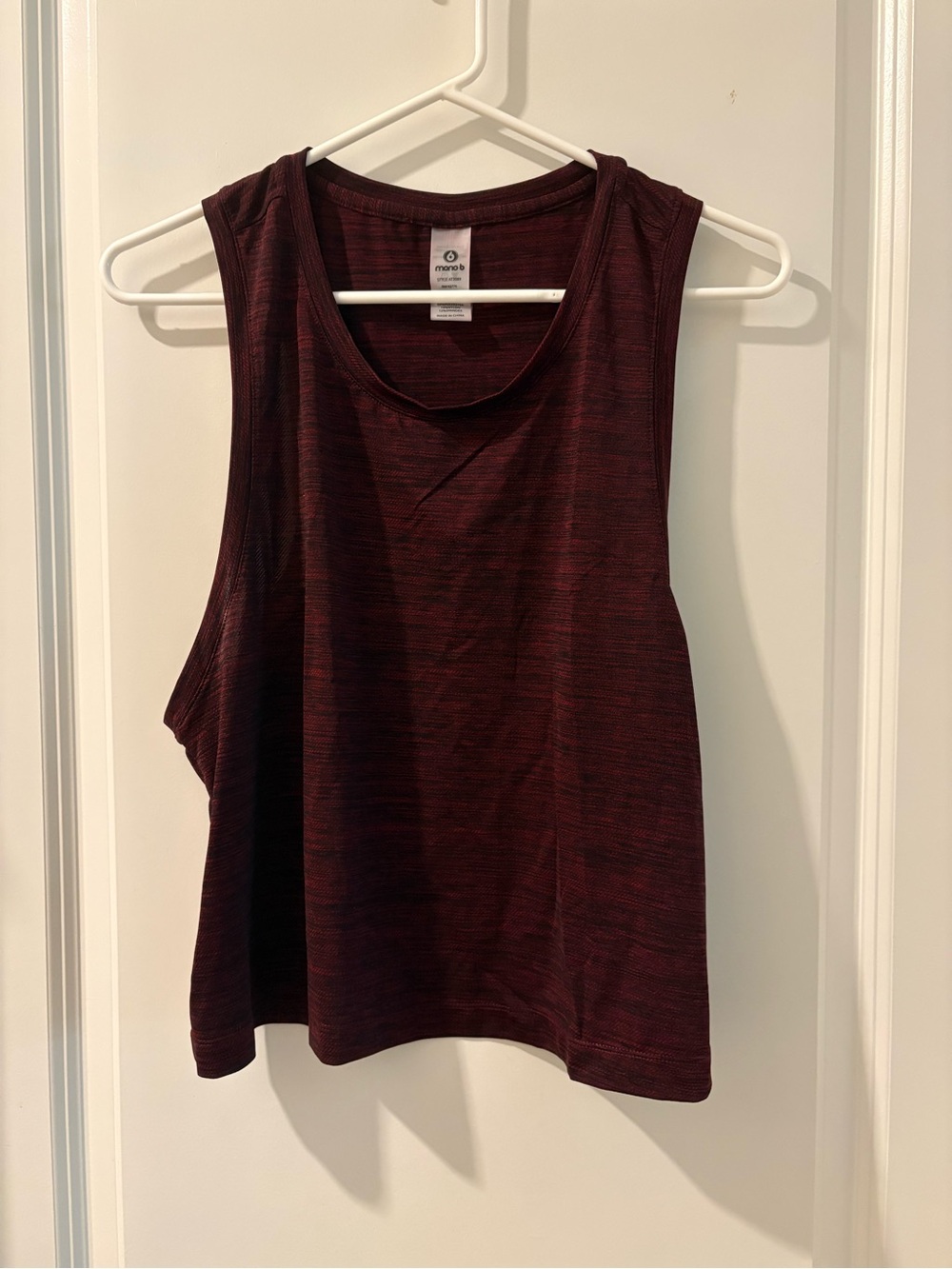 ALO Yoga Women's Wine Muscle Tank Top